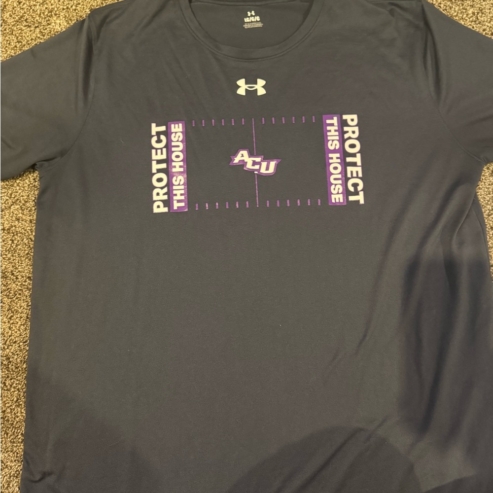 Men’s Under Armour Abilene Christian University Team Issued Gear T Shirt SL